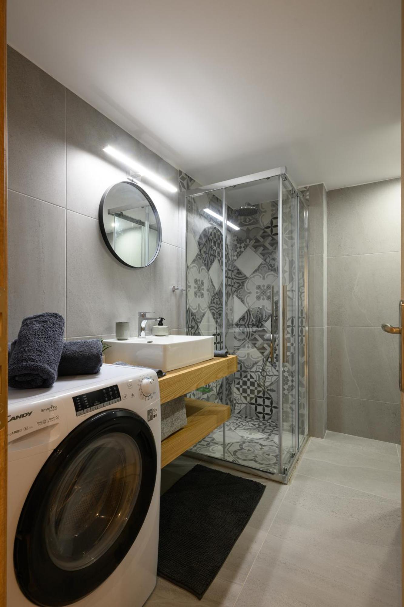 Diamond's Place Atene